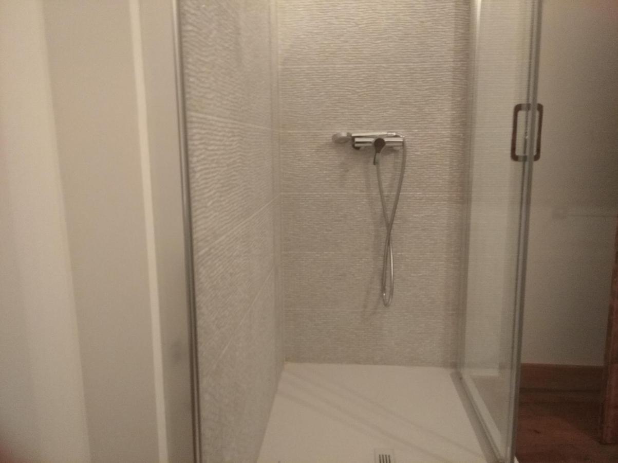 Vivienda A Travesia Dos Sonos Apartment Sarria Exterior photo